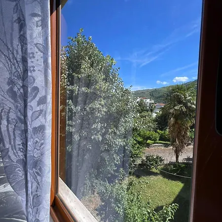 3 Bedroom Flat In