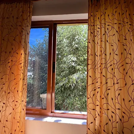 3 Bedroom Flat In *